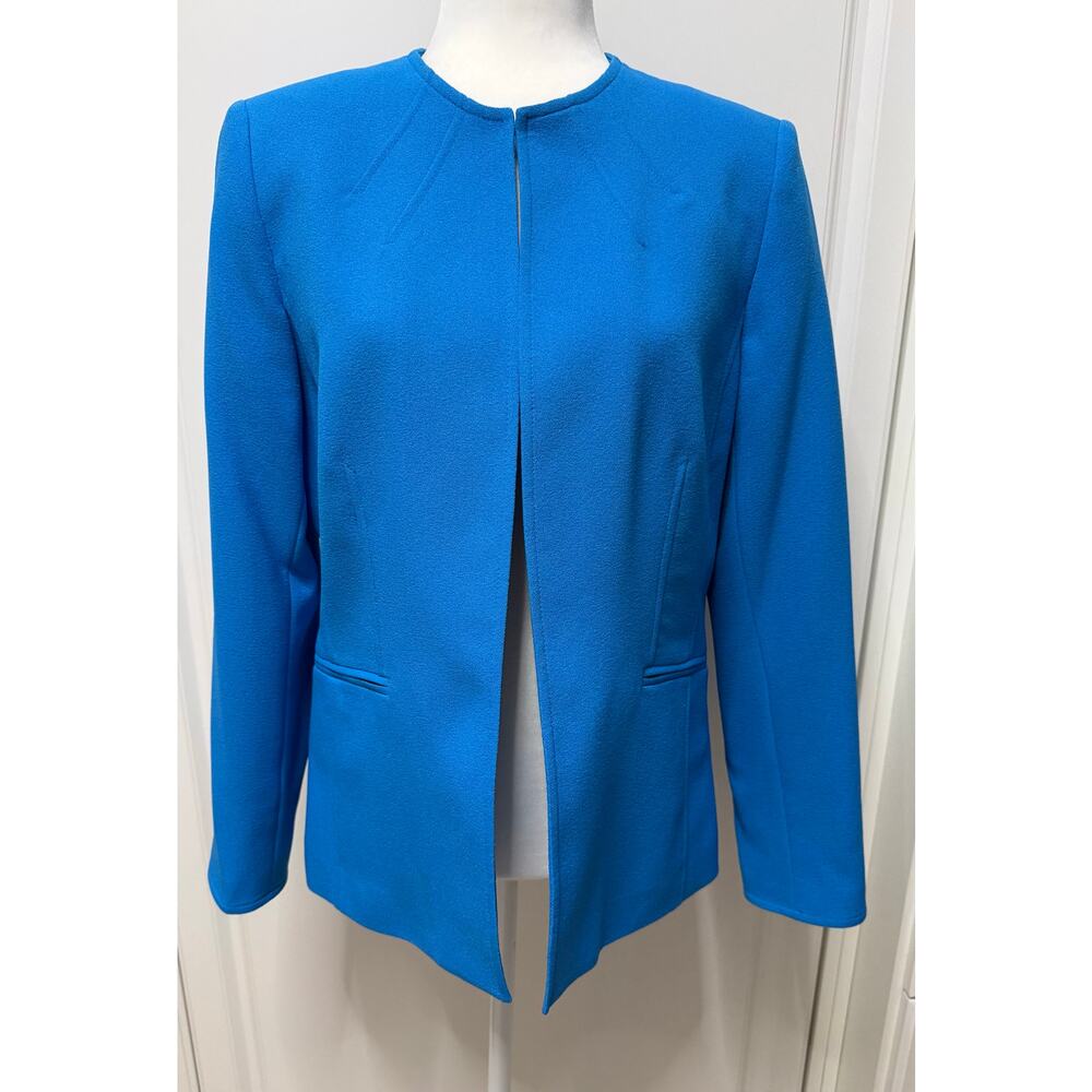 Tahari Levine Studio size 8 royal blue collarless blazer jacket Crepe Jacket